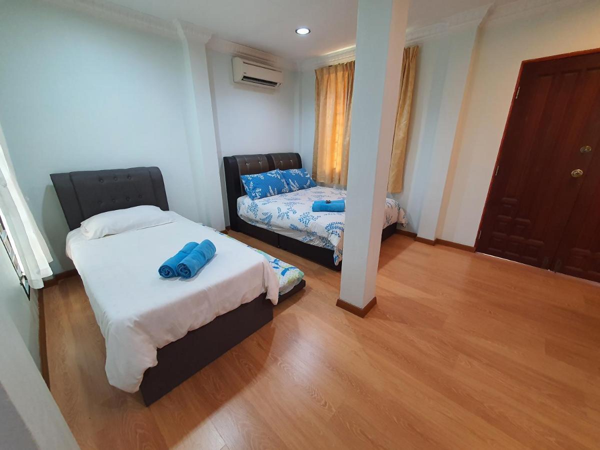 Villa Temila Pasir Puteh Exterior photo