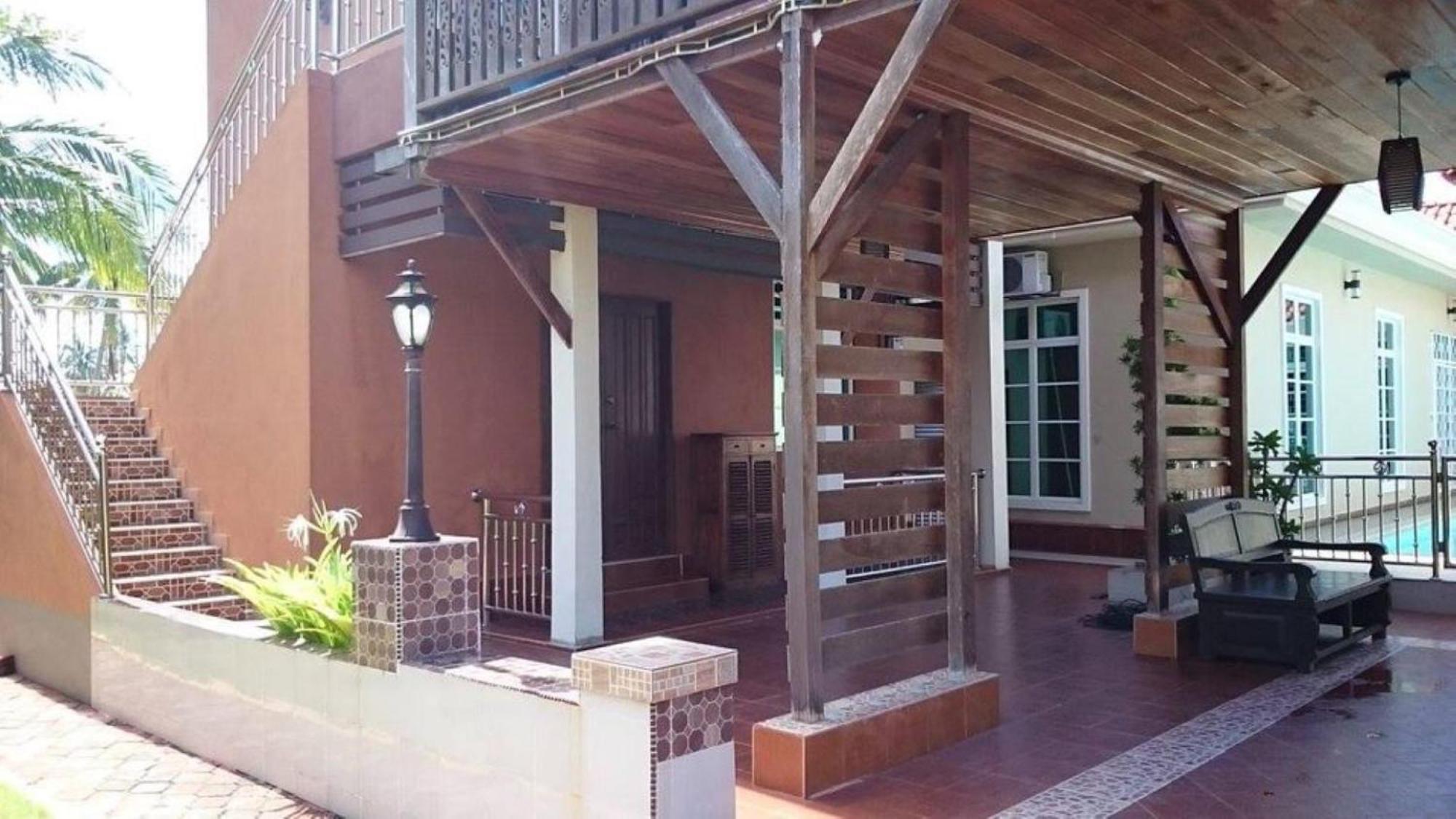 Villa Temila Pasir Puteh Exterior photo